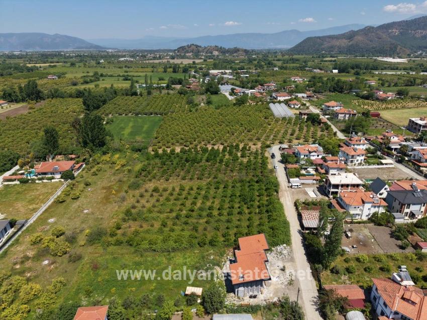 Grundstück Zum Verkauf In Okçular, 1050 M², Im Wohngebiet Des Dorfes.