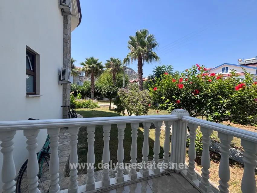 Eckgrundstück Mit 980 M² Und 5+1 Zimmern In Dalyan, Maraş, Zu Verkaufen.