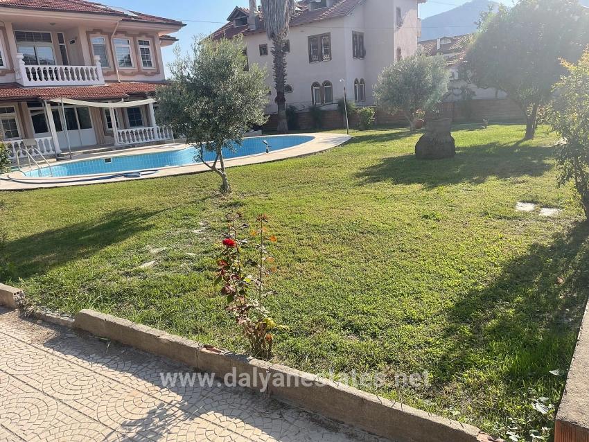 4+1 Villa Zum Verkauf Auf Einem 1000 M² Großen Grundstück In Dalyan