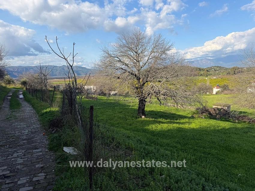 11.230 M² Großes Grundstück Mit Seeblick In Dalyan Zu Verkaufen.