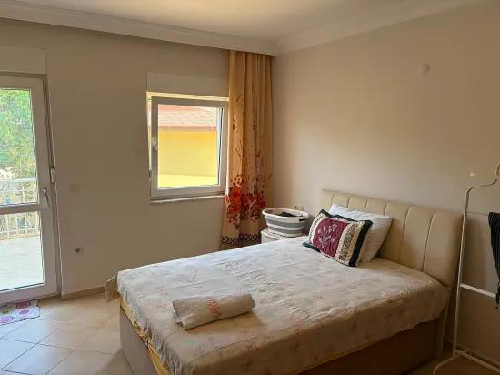 Dalyan Gülpınar 1000m2 Grundstück Innerhalb 4+2 Zu Verkaufende Villa