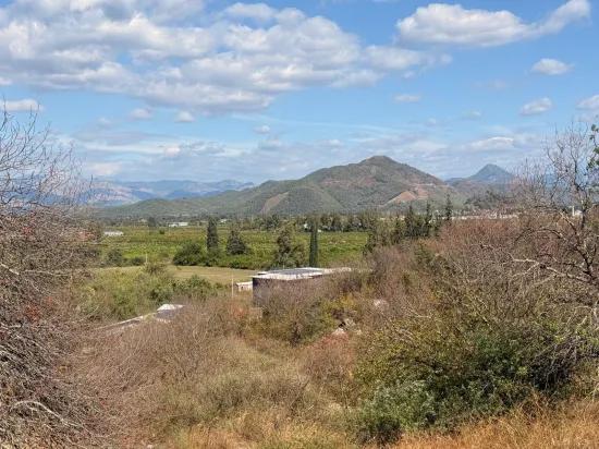 In Dalyan Karadağ Seeblick 5.000m2 zu verkaufen Acker