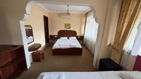 30-zimmer-hotel In Dalyan Zu Verkaufen, In Der Nähe Des Kanals