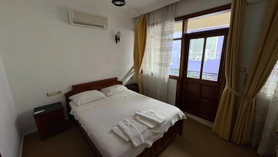 30-zimmer-hotel In Dalyan Zu Verkaufen, In Der Nähe Des Kanals