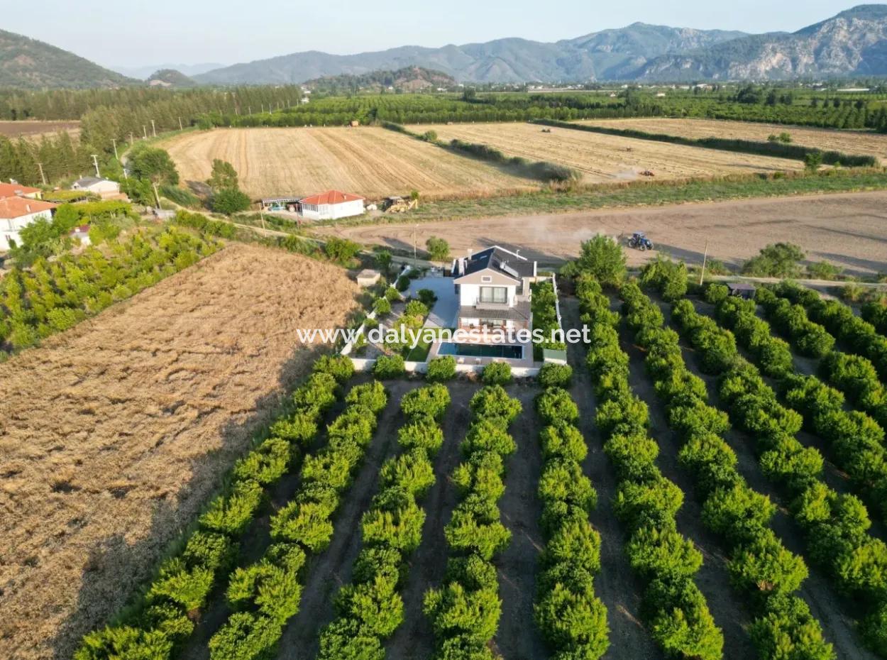 4 1 Villen Zum Verkauf Auf 14.136 M2 Feld In Eskiköy