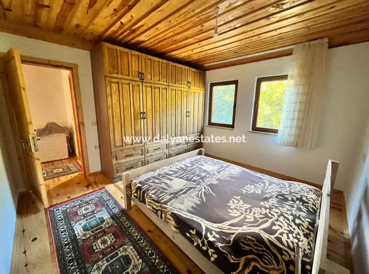 Einstöckiges Haus Zum Verkauf In 5000M2 Grundstück In Çandır