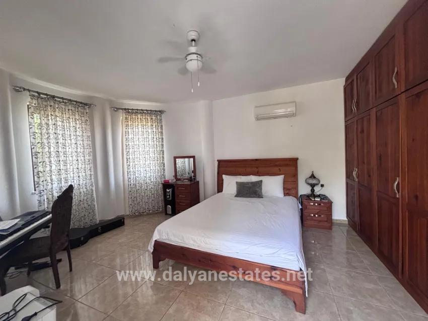 Corner Plot Of 980m2 With 5+1 Rooms For Sale In Dalyan, Maraş.