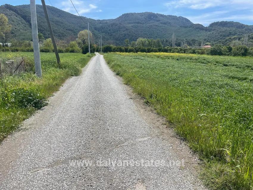 Land For sale in Okçular Nbh. Ortaca - Housing Zoned - 736 m²
