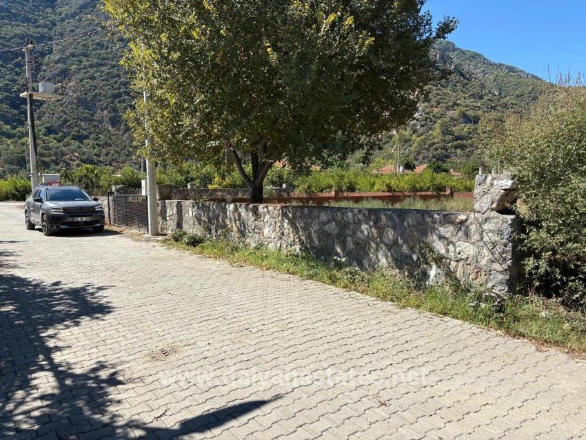 Land For Sale With Construction Permit In The Village Settlement Area In Mergenli