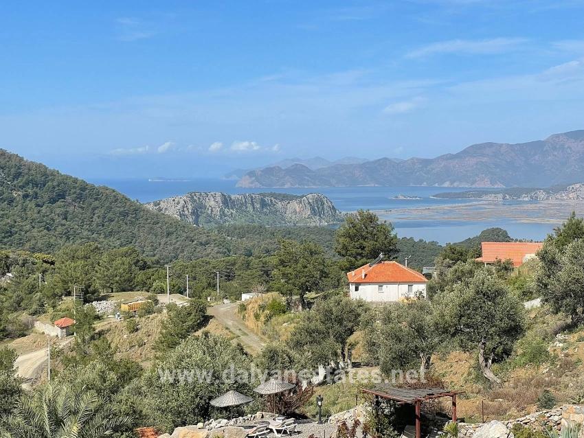 Vip Villa For Sale In Gökbel, On A 5000m2 Plot With Full Sea View.