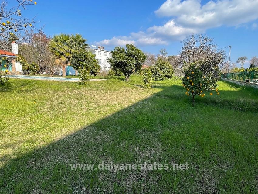 Detached Single-story House For Sale On A 2882 M2 Plot In Eskiköy.