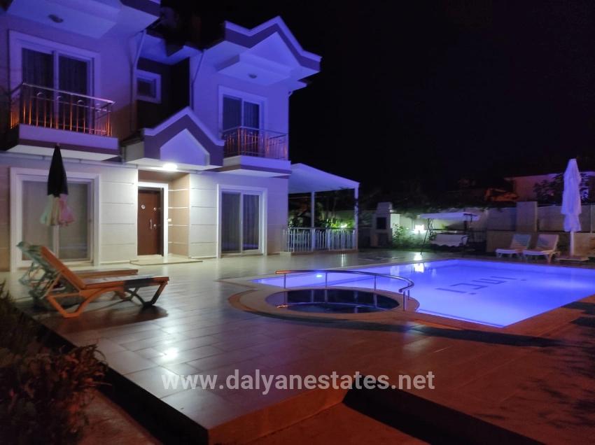 4+1 Villa For Sale On A Corner Plot Of 545m2 In Dalyan Gülpınar