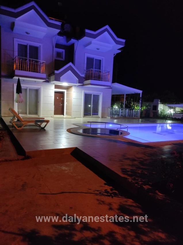 4+1 Villa For Sale On A Corner Plot Of 545m2 In Dalyan Gülpınar