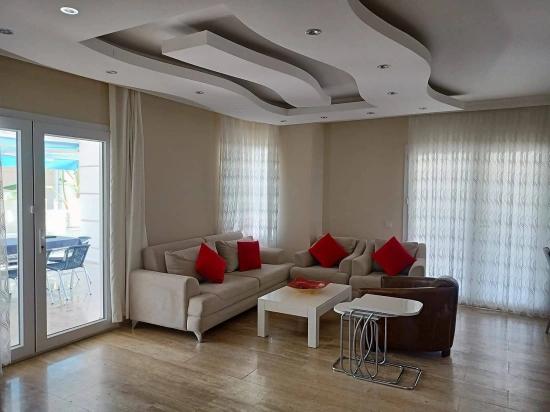 4+1 Villa For Sale In Dalyan Gülpınar, 573m2
