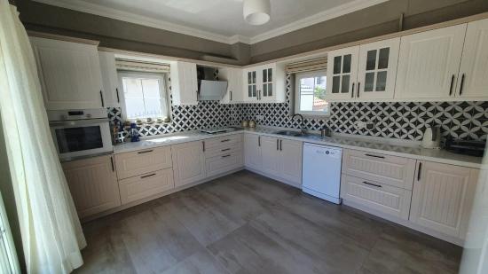 Villa For Sale In Dalyan Gülpınar On A 514m2 Plot
