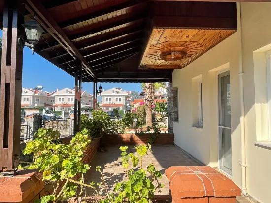 3+1 Villa For Sale In A Site In Dalyan