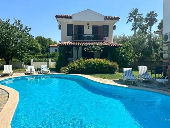 Dalyan Gülpınar'da Site Içerisinde 2+1 Satılık Villa Translates To Dalyan Gülpınar In The Site 2+1 For Sale Villa, However Following The Rules: In Gülpınar, Dalyan, Within The Site 2+1 Villa For Sale