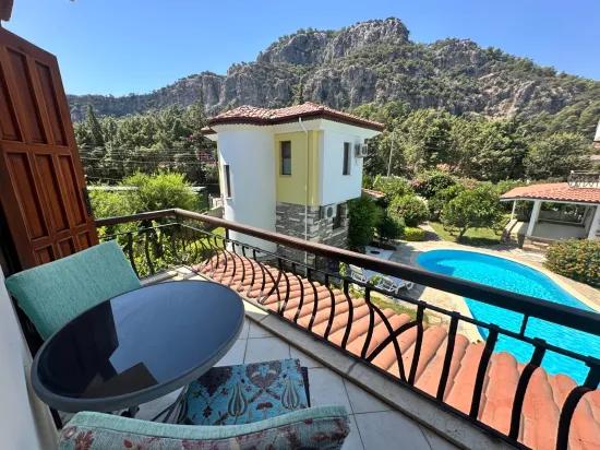 Dalyan Gülpınar'da Site Içerisinde 2+1 Satılık Villa Translates To Dalyan Gülpınar In The Site 2+1 For Sale Villa, However Following The Rules: In Gülpınar, Dalyan, Within The Site 2+1 Villa For Sale