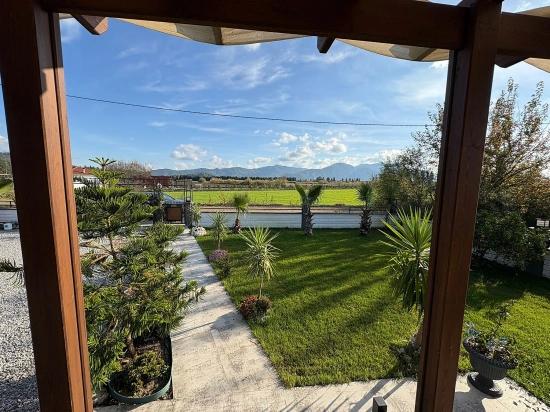 4+1 Villa For Sale In Eskiköy, Located In A 14,136 M2 Field