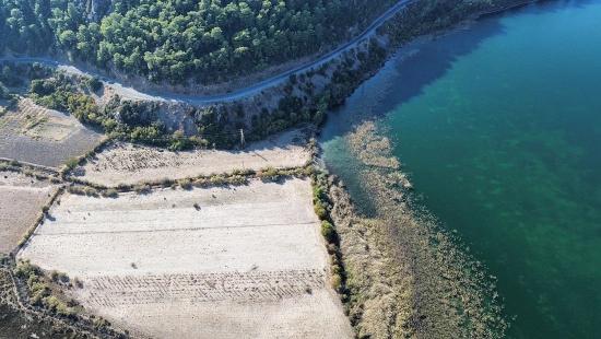 3210m2 2b Land For Sale In Çandır, Right On The Lakefront