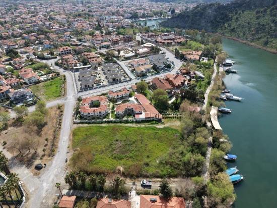 2600m2 Land For Sale In Dalyan Gülpınar, Next To The Canal, With 20% Tourism Zoning