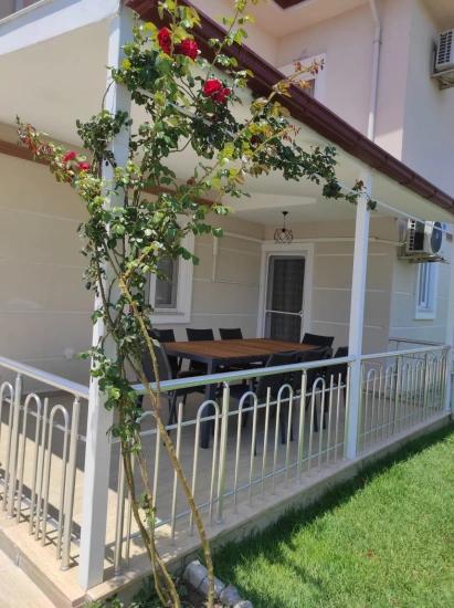 4+1 Villa For Sale On A Corner Plot Of 545m2 In Dalyan Gülpınar