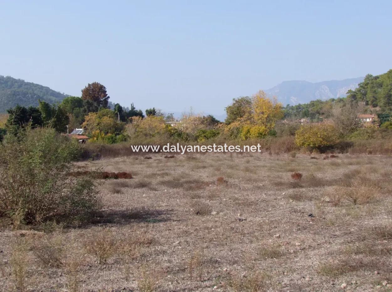 6850M2 Zoning Land With Sea View In Çamlı