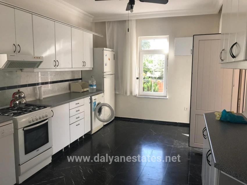 Продажа Виллы 4+1 На Участке 1000м2 В Дальяне