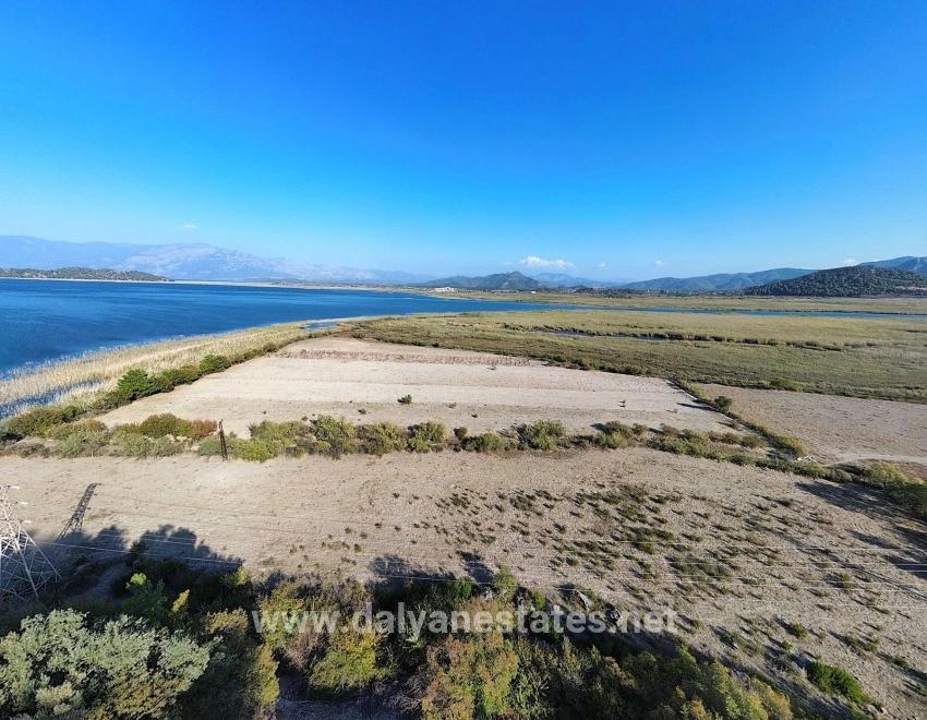 Çandır'da Göle Sıfır 3210m2 Satılık 2b Arazisi