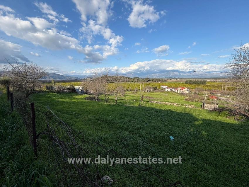 Dalyan'da Göl Manzaralı 11.230m2 Satılık Tarla