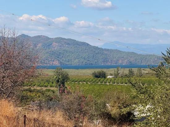 Dalyan Karadağ'da göl manzaralı 5.000m2 satılık tarla