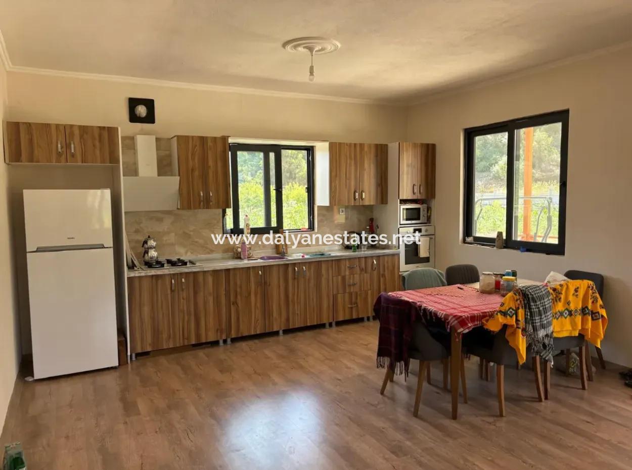 Dalyan Karadağ Mevkiinde 2500M2 Tarla İçerisinde 120M2 Müstakil Ahşap Ev