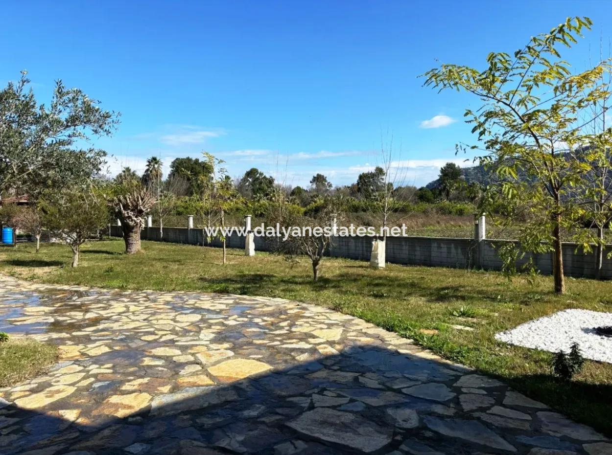 Dalyan Maraşda 5000M2 Arsa İçinde 3+1 Satılık Villa