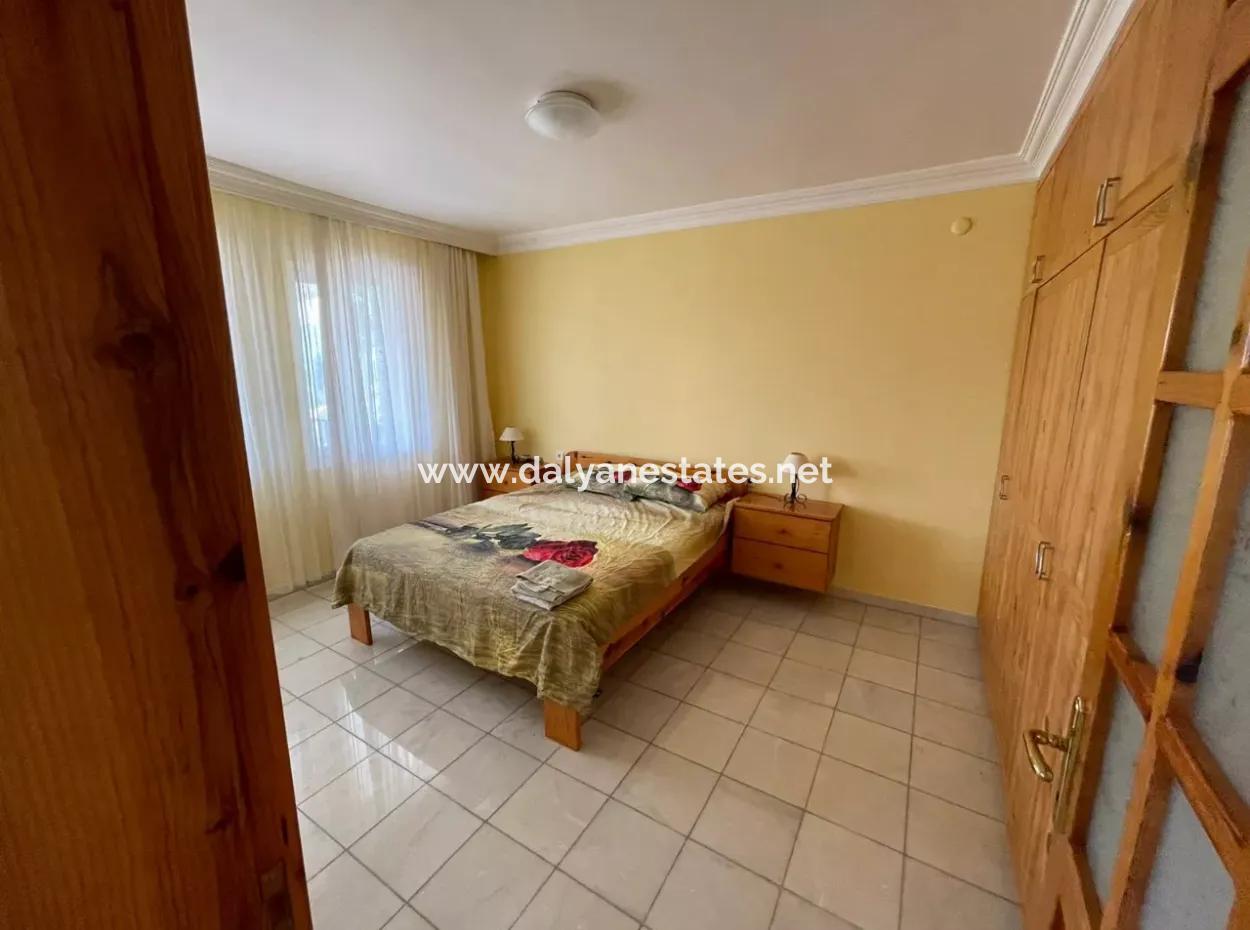 Çandır''da 5+2 Satılık Villa