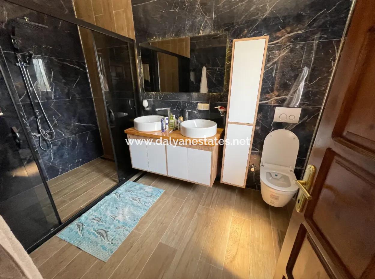 Dalyan 7000M2 Arsa İçinde 4+1 Satılık Lüks Villa